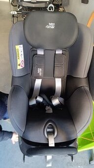 Predám otocnu autosedacku Britax na Isofix