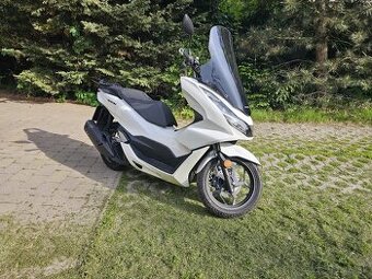 Honda pcx 125 2023, záruka do 05/2025 - 1