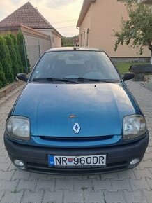 Renault Clio - 1