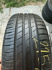 215/50R17 Good year - 1