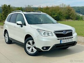 Subaru Forester 2.0i Exclusive NAVI CVT