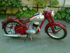 Motocykel Jawa 250 Perak