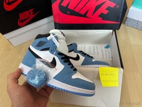 Air Jordan 1 Retro High OG University Blue