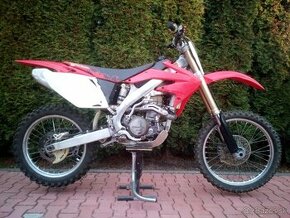 Predám alebo vymením Honda CRF 450 2005