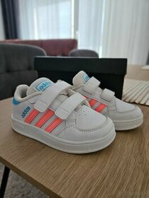 Tenisky adidas