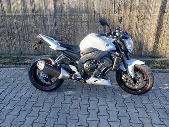 Yamaha FZ1