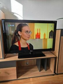 HD Televízor LG 37"-93cm - 1