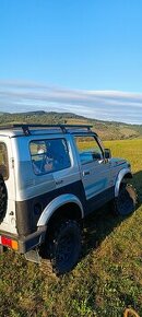 Suzuki Samurai - 1