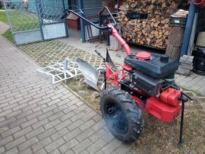 Malotraktor Vari Tera