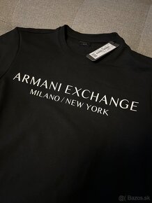 Armani Exchange sveter