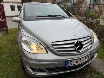 Mercedes B 200 W245 - 1