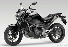 Rozpredám Honda NC700S manuál