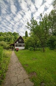 Chata 22 km od Košíc, s vlastným pozemkom.Malá Lodina