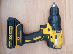 Aku vŕtačka/skrutkovač Dewalt - 1