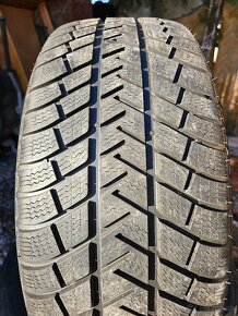 Zimne Michelin 255/55 R18