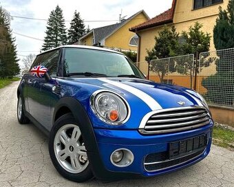 Mini Cooper 1.6D diesel • Facelift • BRITISH EDITION • - 1