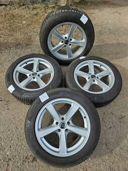 r18" Škoda 5x112 pneu 235/55 r18 80% vzorek - 1