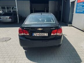 Chevrolet Cruze 61500 Km  1.6 benzin 5 stupnovy - 1