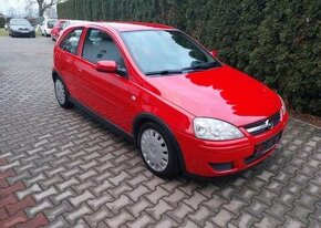 Opel Corsa 1,3i serviska , klima benzín manuál 59 kw