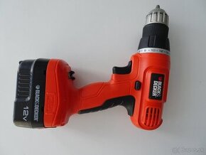 Predám kvalitnú AKU-VŔTAČKA/ŠRÓBOVAčKA+BATERIA Black Decker