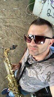 Saxofonista hľada dja alebo djku