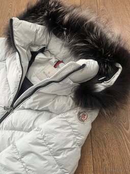 Moncler zimna bunda