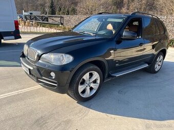 BMW X5 4.8i e70