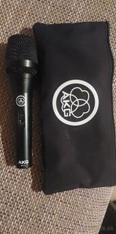 AKG P3S