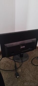 Monitor AOC