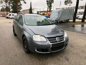 VW Golf 5 - 1