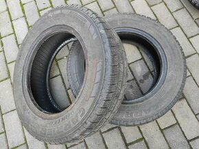 Predám dve zimné pneu Pirelli 175/70R14C