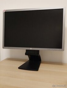 Predam HP monitor elitedisplay E241i plne funkčný