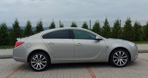 Opel Insignia 1.8 benzín