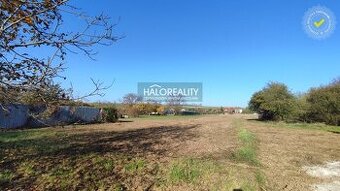 HALO reality - Predaj, pozemok pre rodinný dom   2840 m2 Par