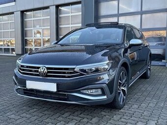 Volkswagen Passat Alltrack AHK Matrix Panorama Standhzg