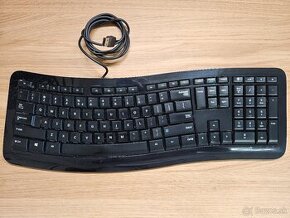 Microsoft ergonomicka klavesnica