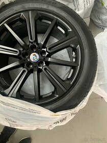 ALU disky s pneu BMW X5 275/45 R20 Nové s pneu M--packet
