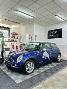 Mini Cooper Red Bull - 1