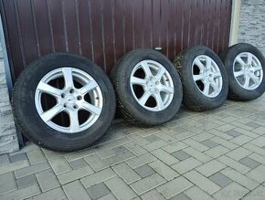 Zimná sada 215/65 R16 Volkswagen