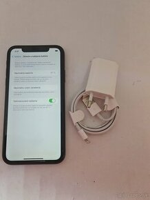 IPHONE XR BLACK 128GB ZÁRUKA - STAV AKO NOVÝ - 1