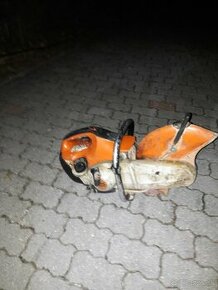 Motorová rezačka betonu Stihl