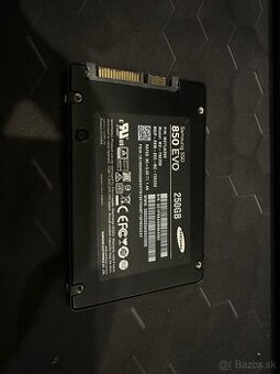 Hard disk Samsung EVO 860 256GB