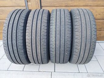 Goodyear Efficient grip cargo 215/65 R16C