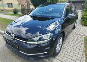 Volkswagen Golf 2,0 TDI DSG nafta automat 110 kw - 1