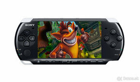 Predám nové čierne SONY PSP PORTABLE +viac ako 20hier:CRASH