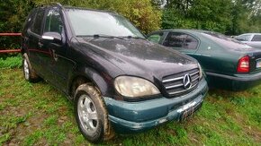 Rozpredám mercedes ml 270 CDI 4x4 - 1