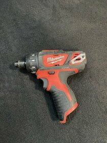 Milwaukee m12