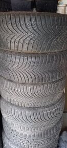 Predám zimné pneu Hankook 205/55r16