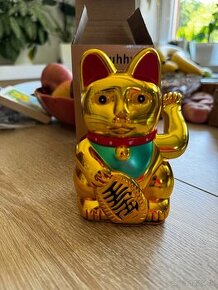 Čínska mačka maneki neko - symbol šťastia a bohatstva