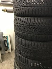 Zimne pneu Pirelli Sottozero3 W. 235/40R19